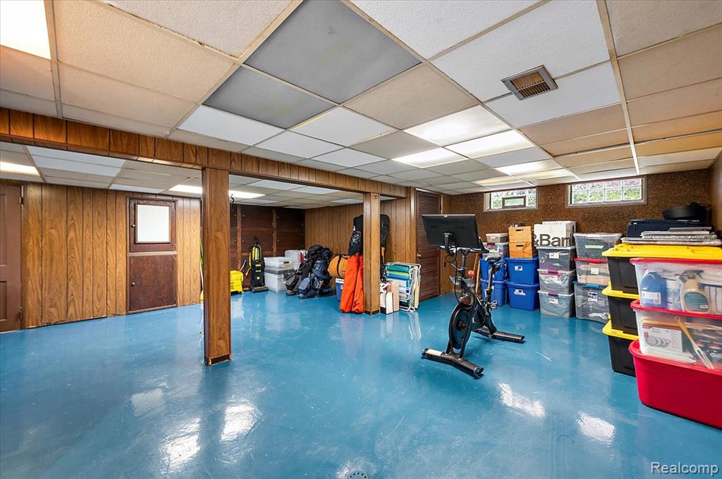 910 W Oakridge Street, Ferndale, MI 48220 — Photo 42