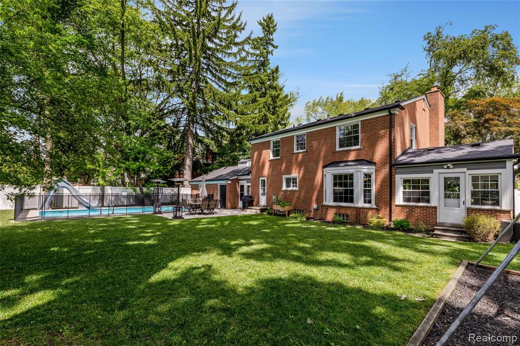 1615 Earlmont Road, Berkley, MI 48072 — Photo 2