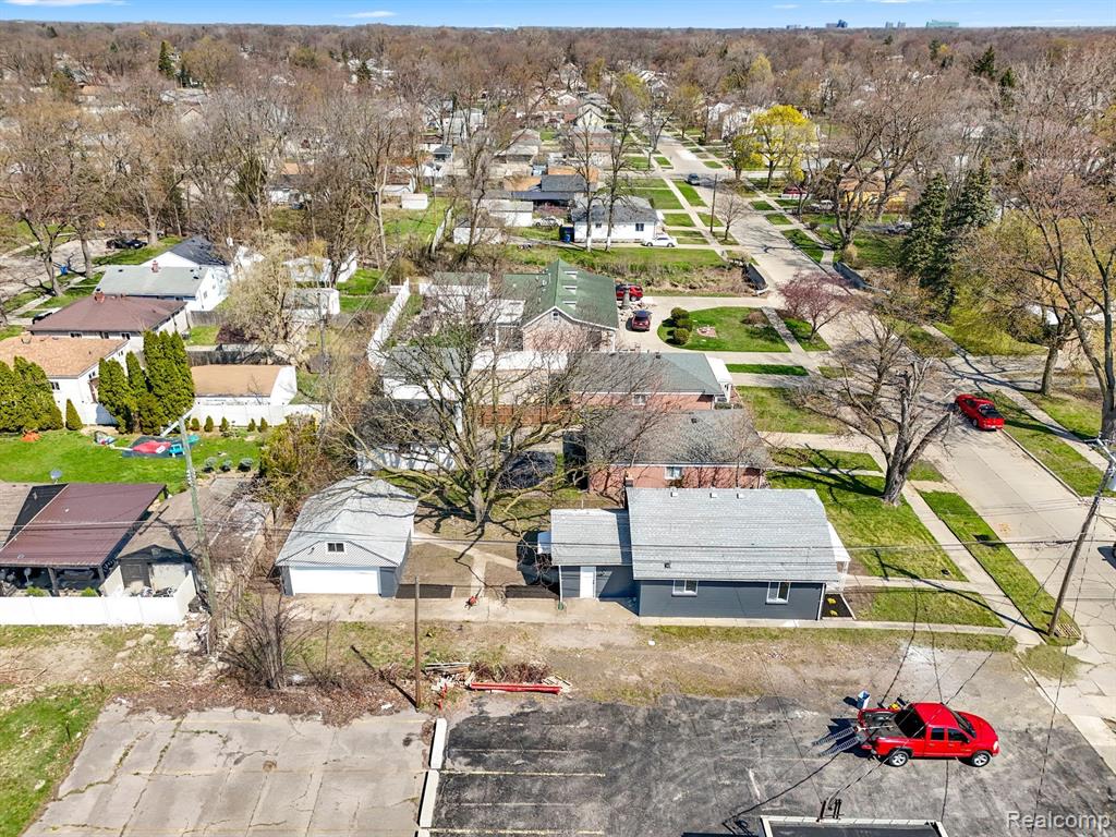 5692 JACKSON Street, Dearborn Heights, MI 48125 — Photo 30