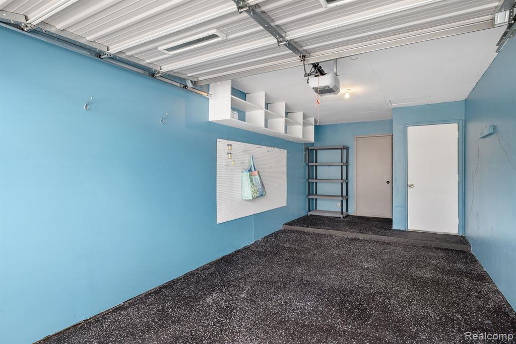50102 S ANGELO, Chesterfield, MI 48047 — Photo 33