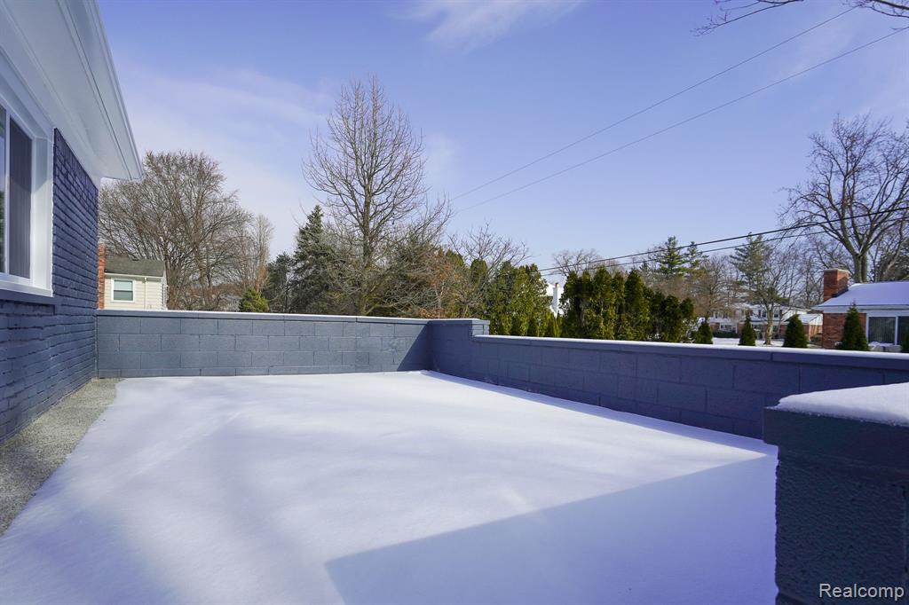 7359 SAINT AUBURN Drive, Bloomfield Hills, MI 48301 — Photo 7