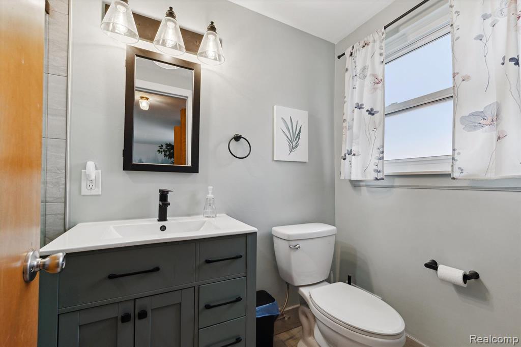 519 N MANITOU Avenue, Clawson, MI — Photo 27