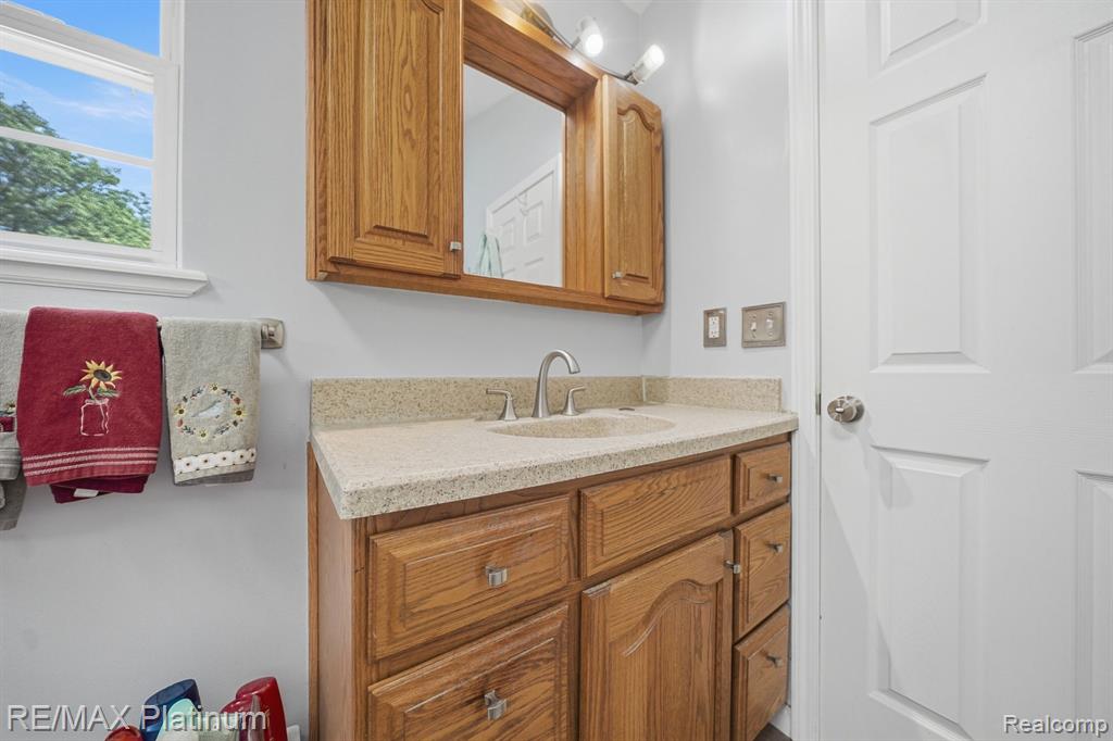 1321 Glen Oak Drive, Holly, MI 48442 — Photo 29