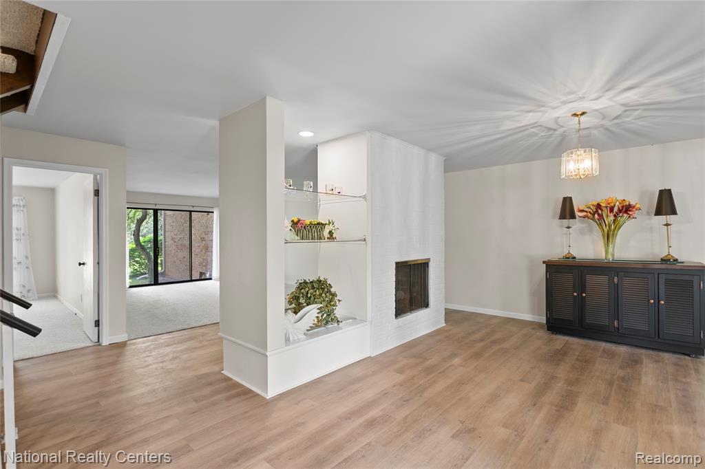 7103 Pebble Park Drive, West Bloomfield, MI — Photo 12