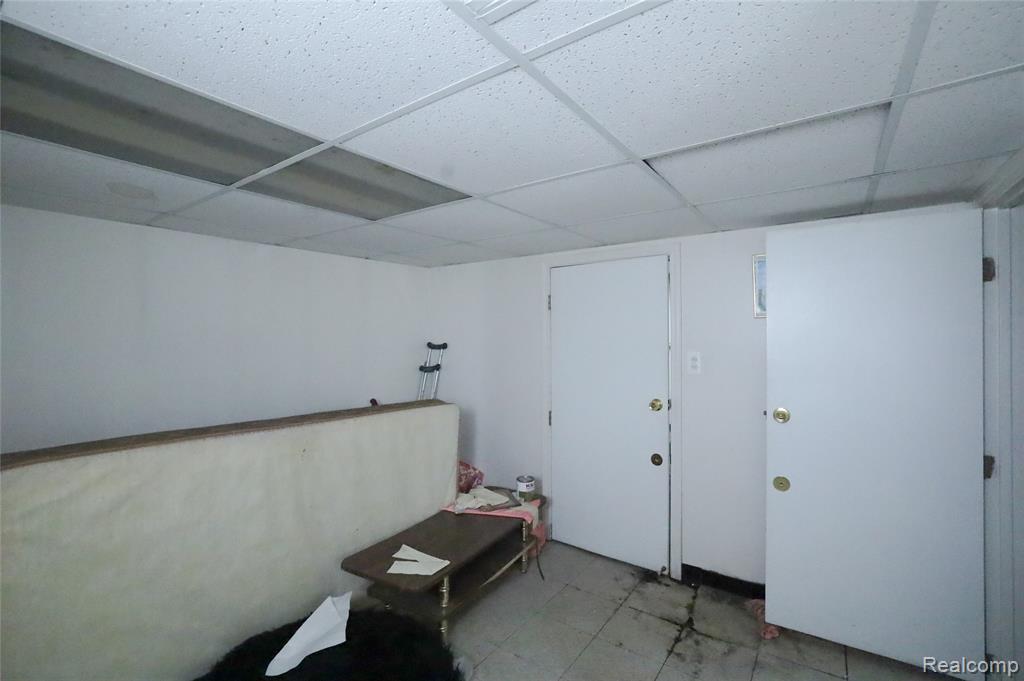 9507 Conant Street, Hamtramck, MI 48212 — Photo 38