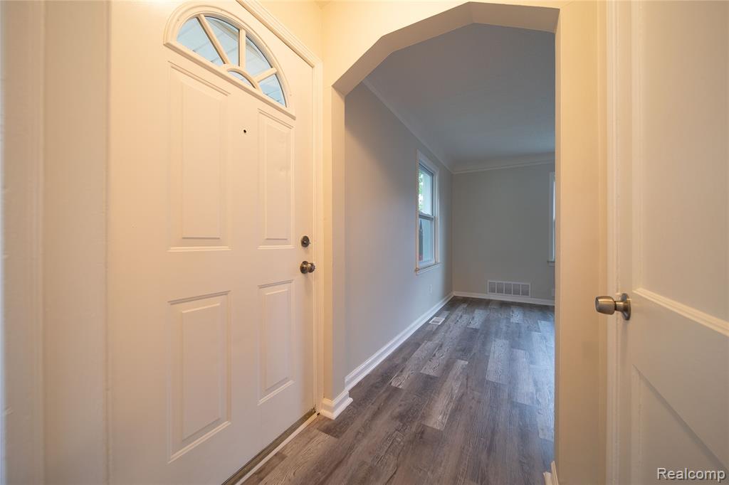 438 Ford Boulevard, Lincoln Park, MI 48146 — Photo 22