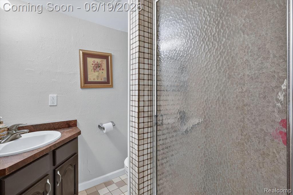 4200 Stockemer, White Lake, MI 48383 — Photo 33