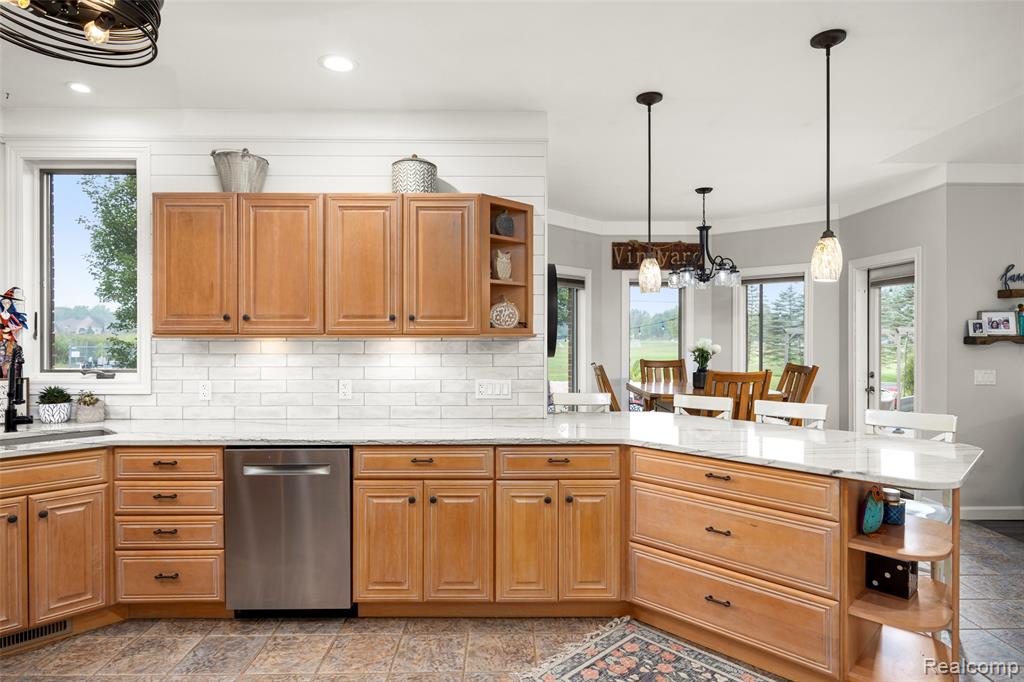 7030 Marsh Road, Cottrellville, MI — Photo 13