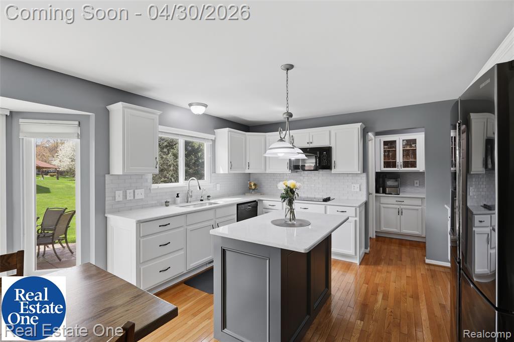 143 Blackberry Drive, White Lake, MI — Photo 13