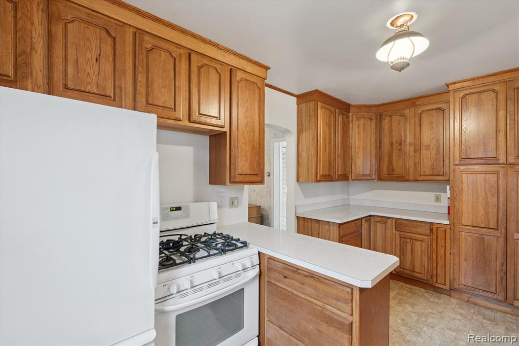 4427 Oakdale Street, Genesee, MI 48437 — Photo 16