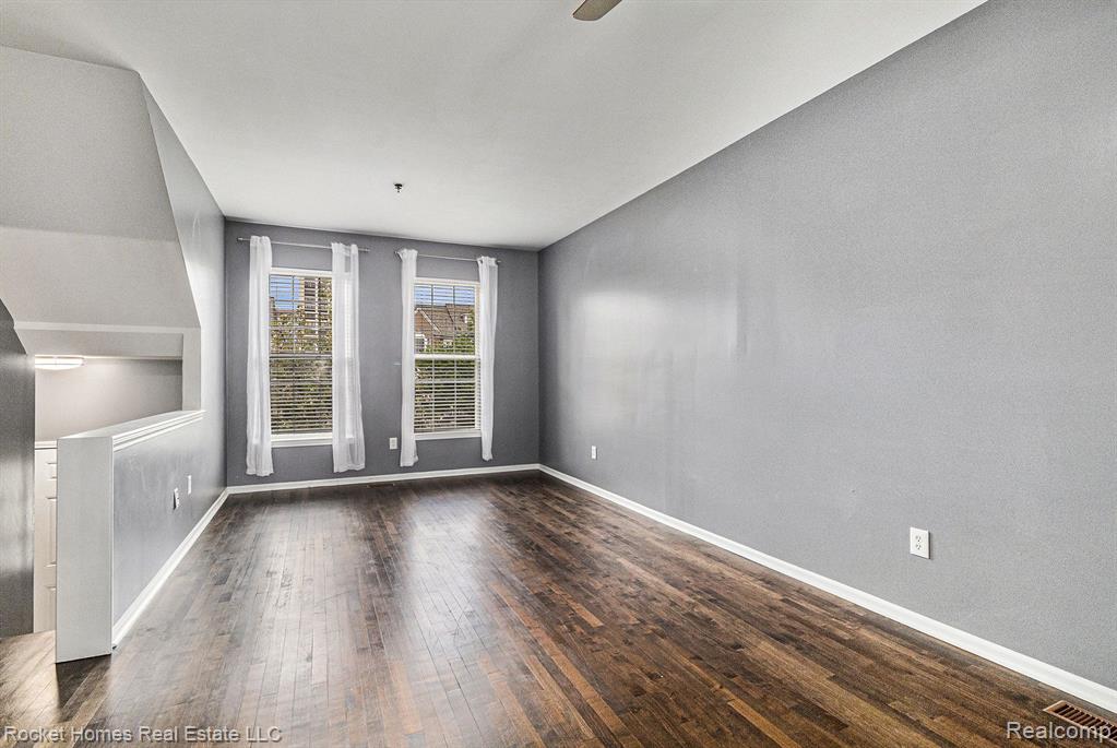 20213 BOARDWALK Boulevard, Southfield, MI 48075 — Photo 9
