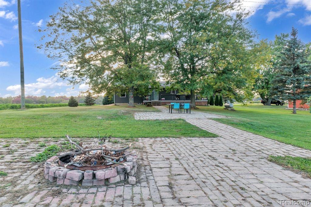 925 S Gregory Street, Fowlerville, MI 48836 — Photo 34