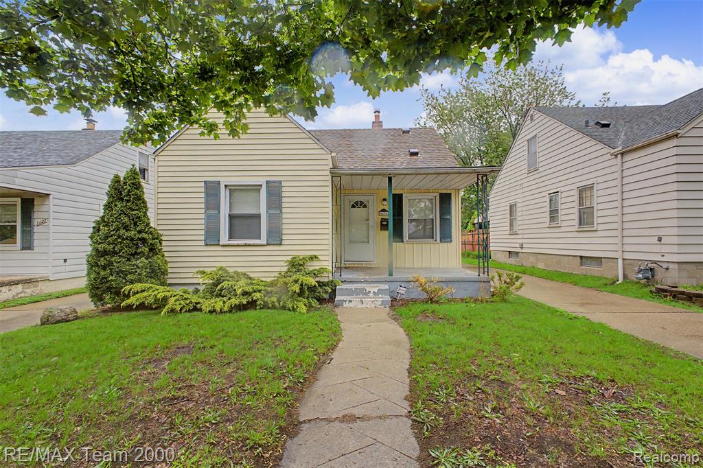 5635 Westpoint Street, Dearborn Heights, MI 48125 — Photo 2