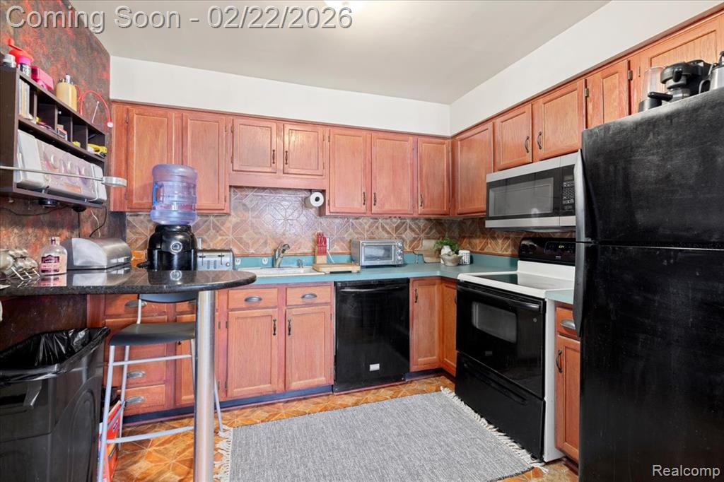 440 BALDWIN Avenue, 63, Rochester, MI 48307 — Photo 13