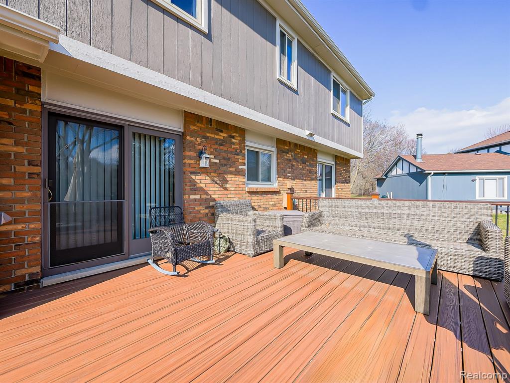 25911 Buckminster Drive, Novi, MI — Photo 39