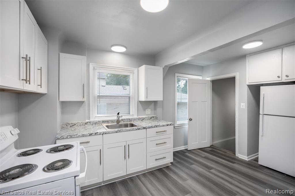22911 Hayes Avenue, Eastpointe, MI 48021 — Photo 7