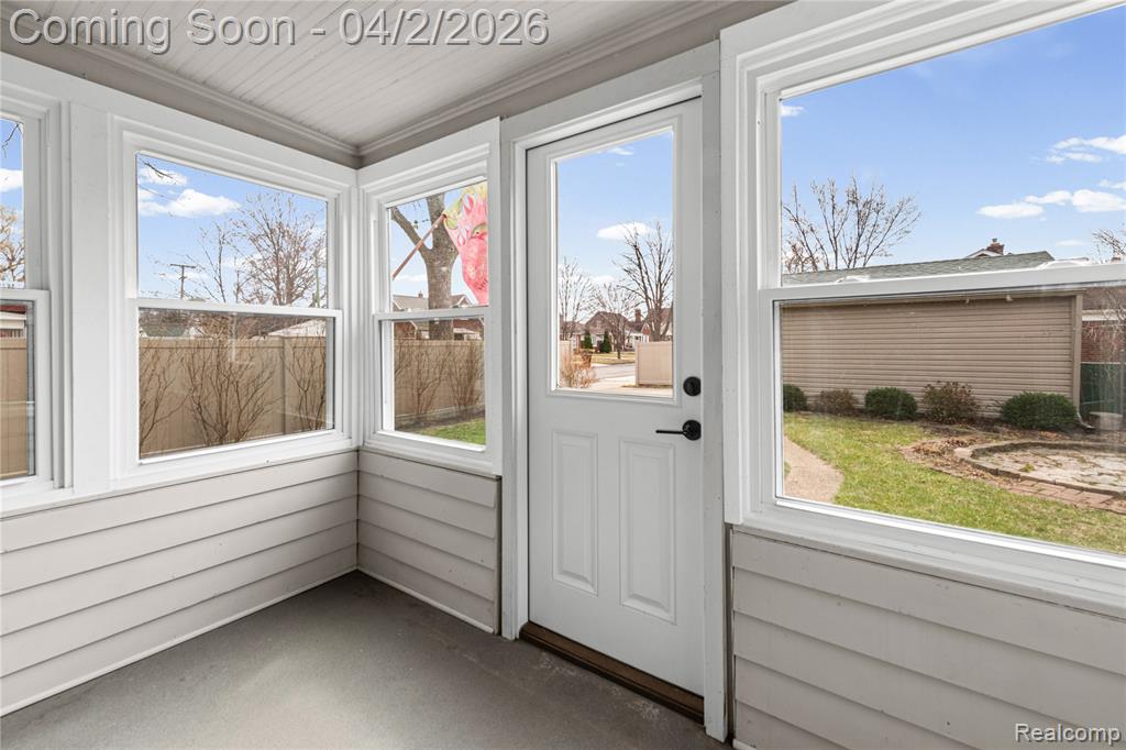 2305 Vinewood Street, Wyandotte, MI 48192 — Photo 26