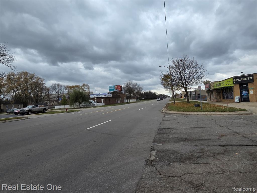 20640 Van Born Road, Dearborn Heights, MI 48125 — Photo 4