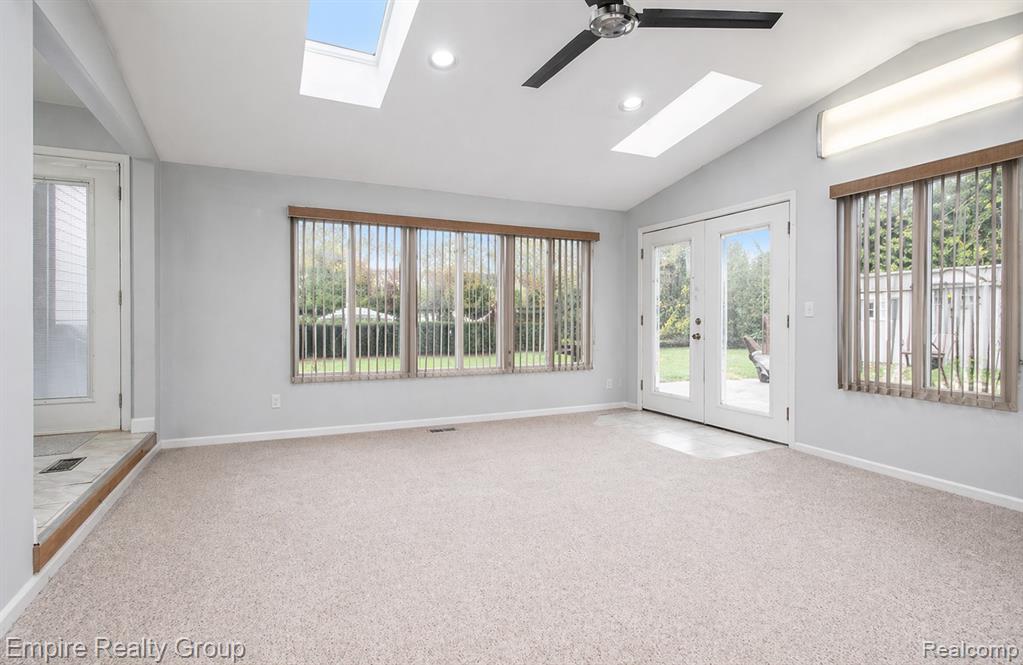 23840 Brentwood Drive, Trenton, MI 48183 — Photo 4