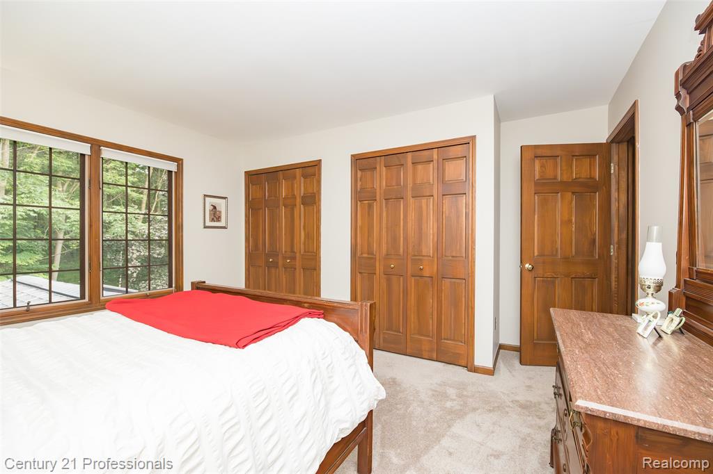 9200 Fox Hollow Road, Clarkston, MI 48348 — Photo 27