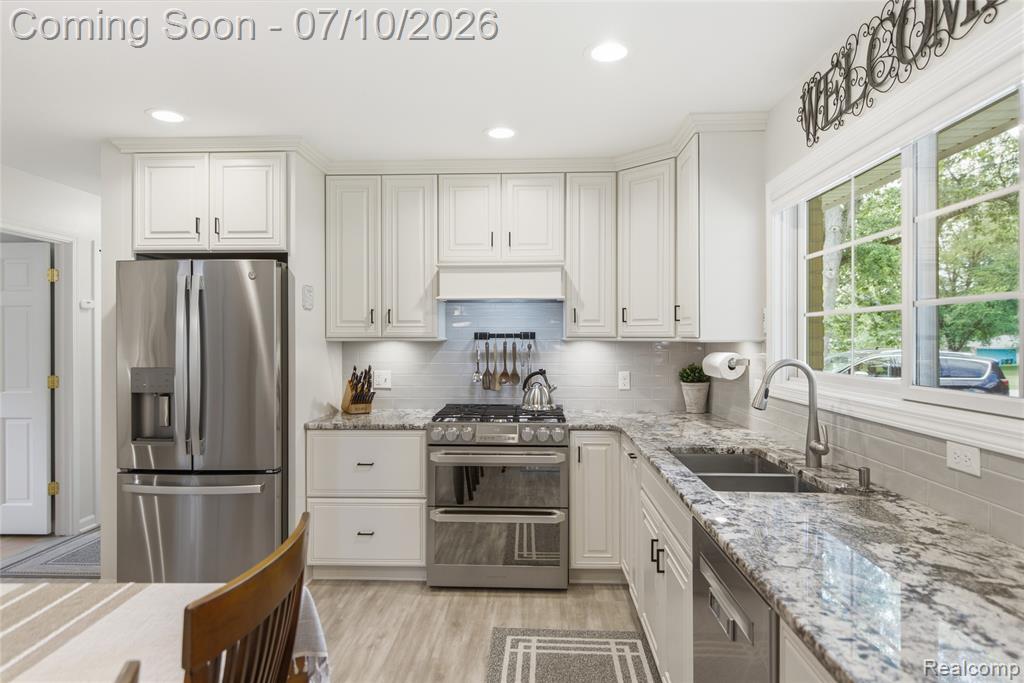 4844 Whitlow Boulevard, Commerce Twp, MI 48382 — Photo 27
