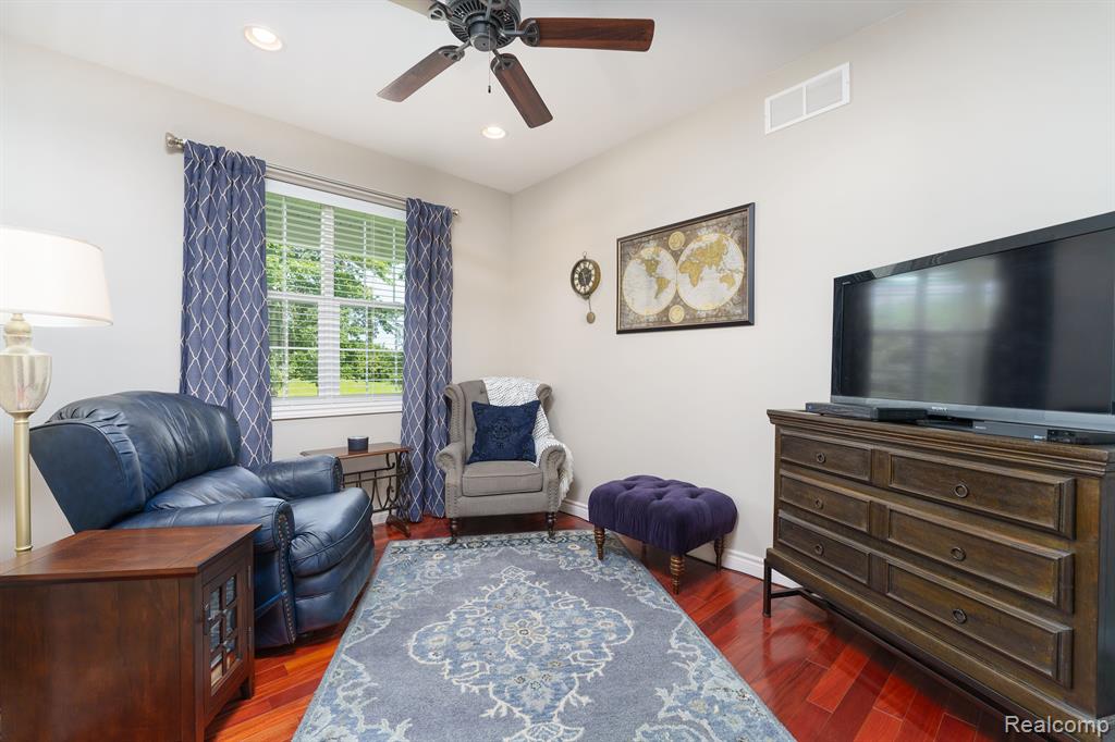10031 IOSCO RIDGE Drive, Gregory, MI 48137 — Photo 30