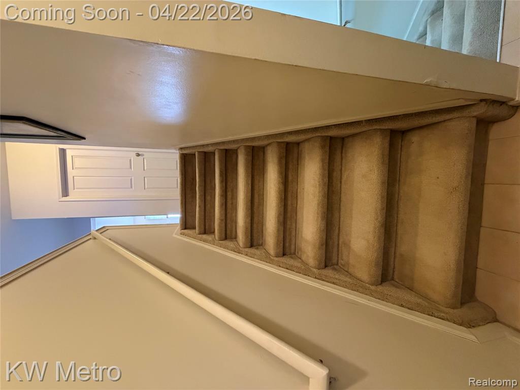 25409 Saint James, Southfield, MI 48075 — Photo 6