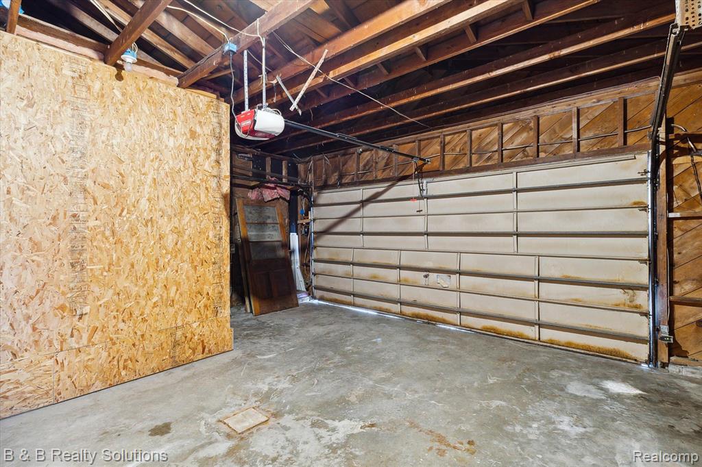 5225 LAKE PLEASANT Road, North Branch, MI 48461 — Photo 34
