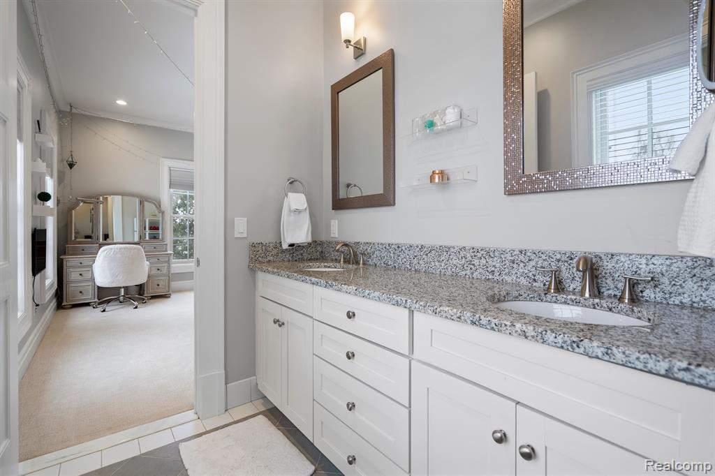 550 SHIRLEY Road, Birmingham, MI 48009 — Photo 38
