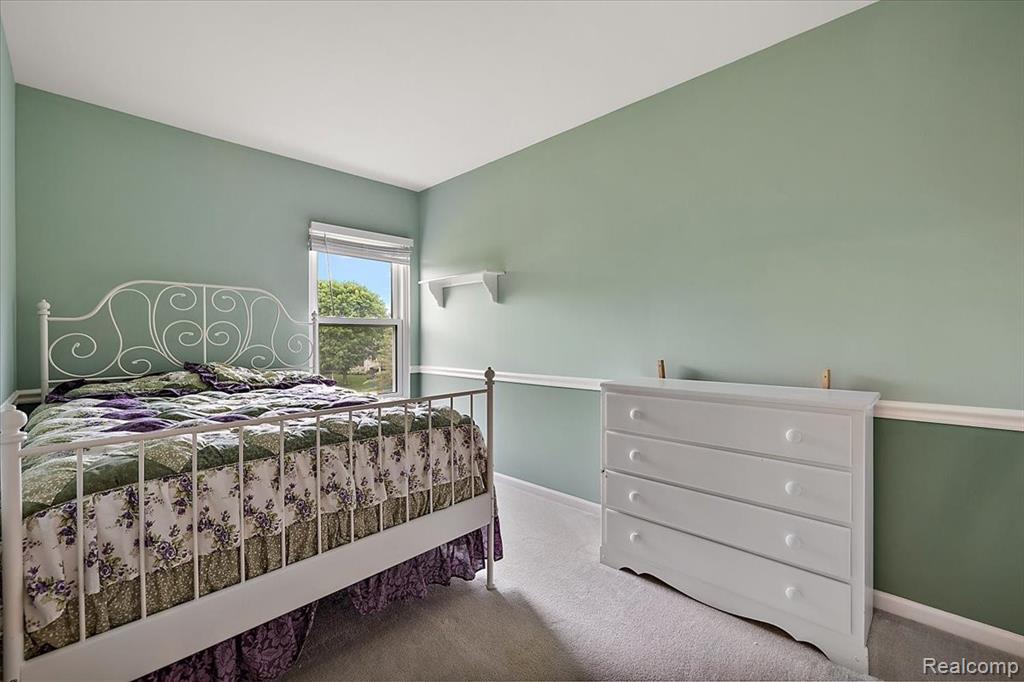 437 Cherry Hills Court, Oxford, MI 48371 — Photo 38