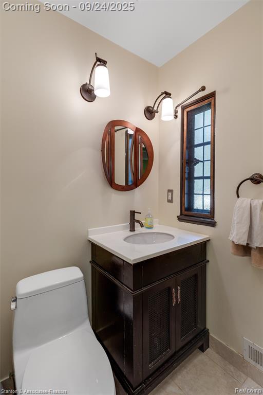636 Waddington Street, Bloomfield Hills, MI 48301 — Photo 47