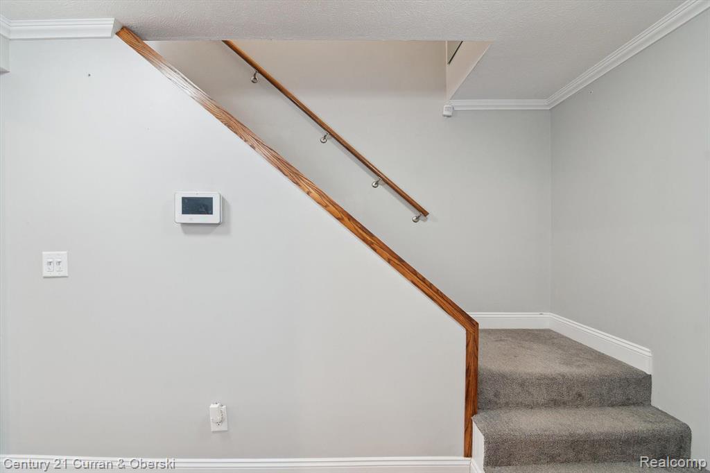 421 EDGEWOOD Drive, Jackson, MI 49201 — Photo 20