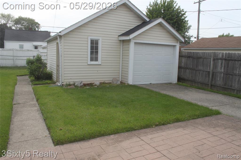 Photo 3