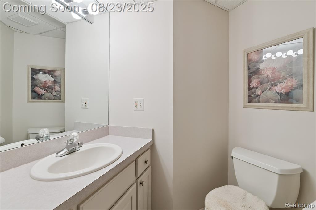 55138 Lordona Lane, Shelby Twp, MI 48315 — Photo 39