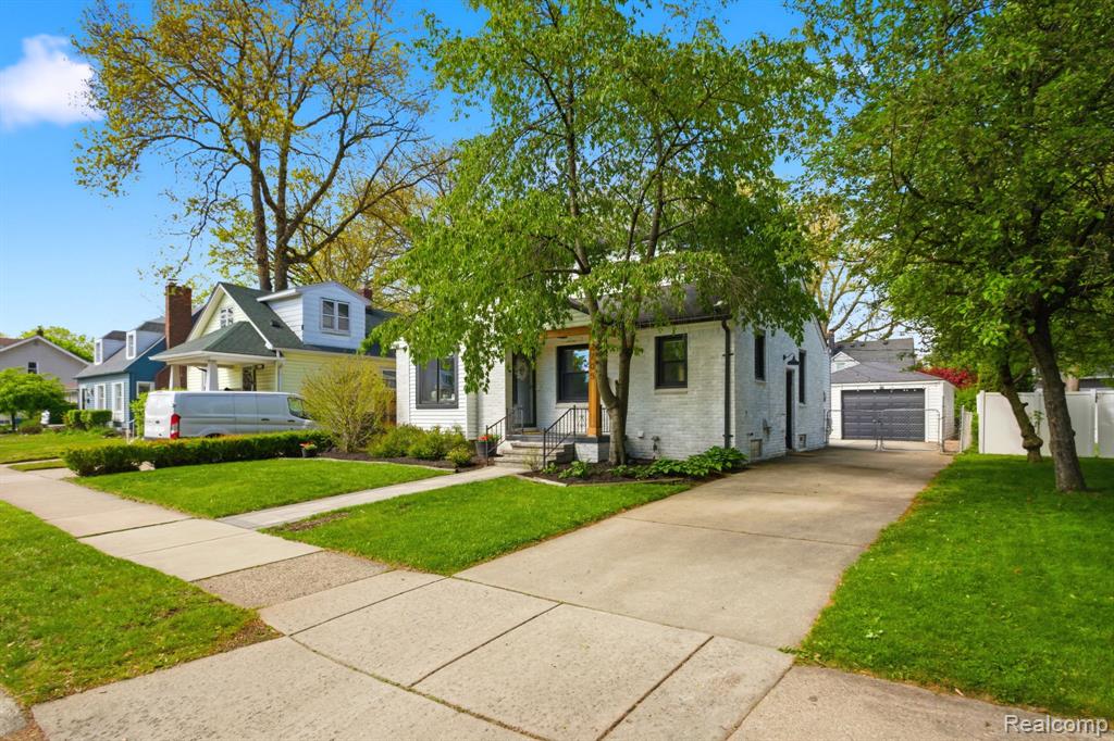 2705 Gardner Avenue, Berkley, MI 48072 — Photo 4