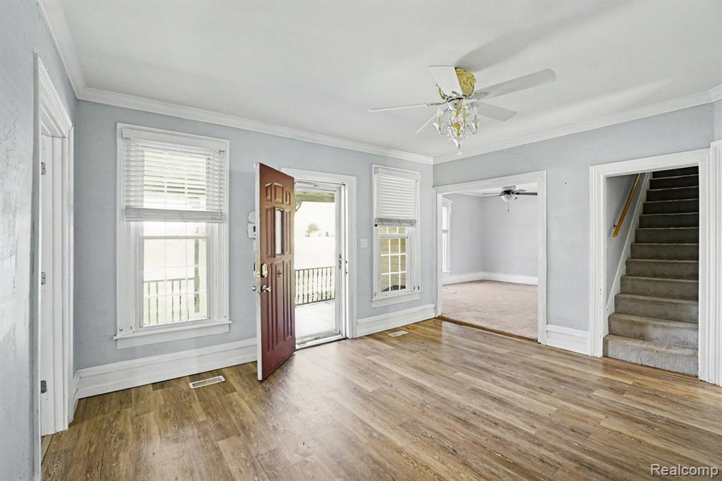 409 Fleming Street, Howell, MI 48843 — Photo 2