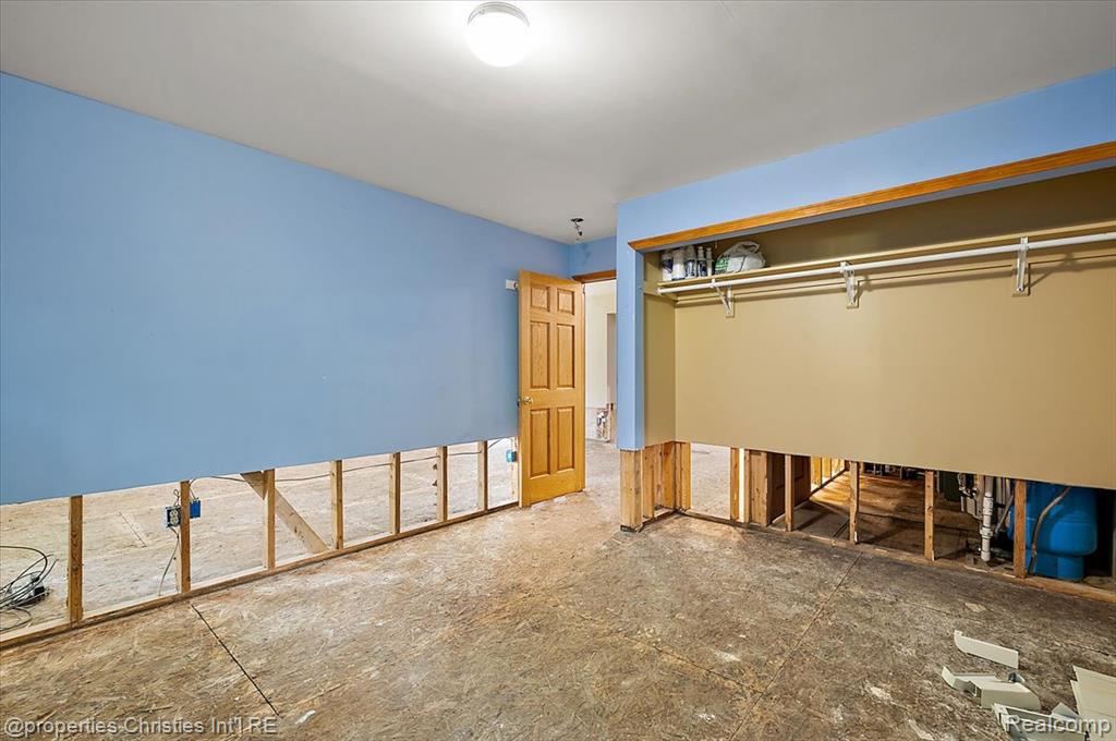 157 E Elmwood, Leonard, MI 48367 — Photo 56