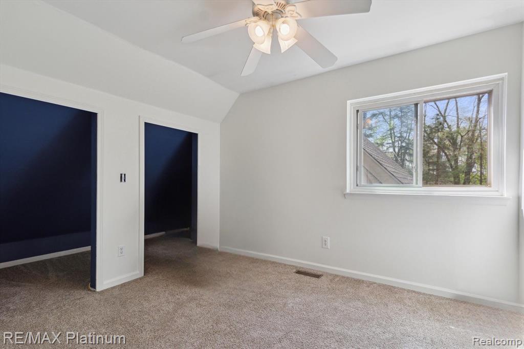 5440 BRADFORD Circle, Brighton, MI 48114 — Photo 25