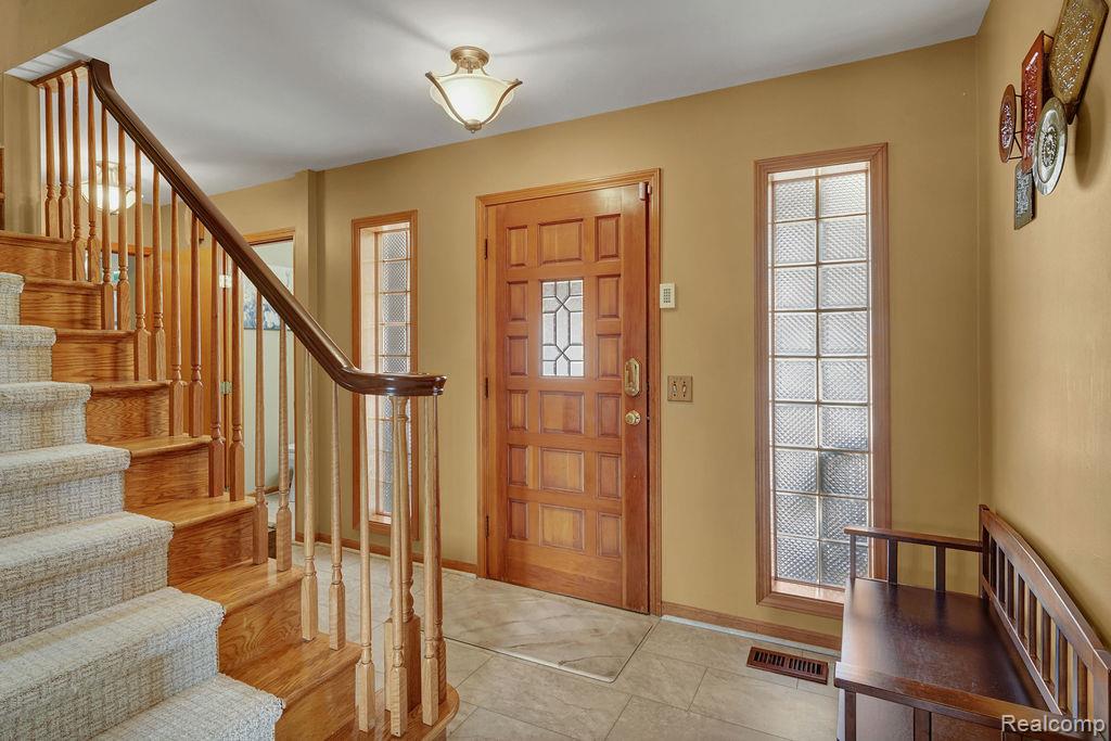 7277 Cardinal Street, Algonac, MI 48001 — Photo 20