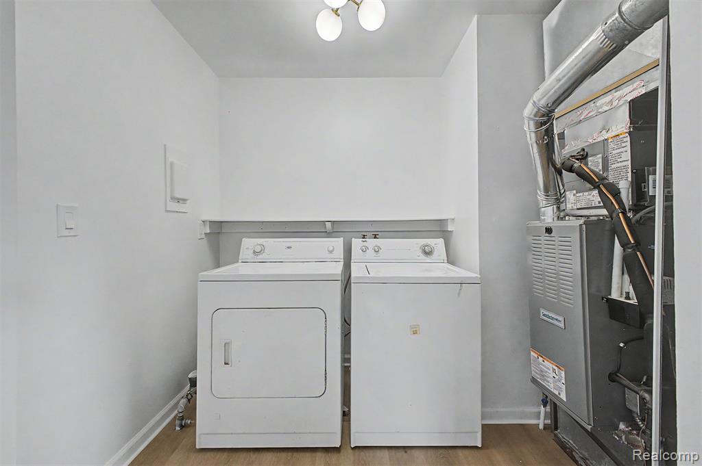 31765 Brown Street, Garden City, MI — Photo 13