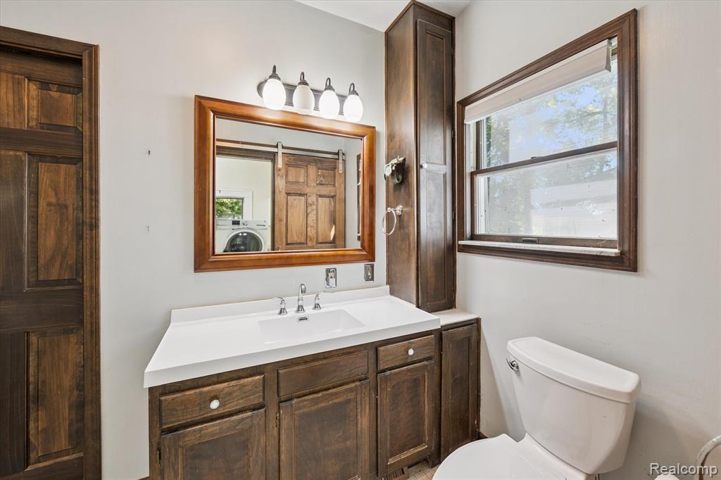 303 Mechanic Street, Stockbridge, MI 49285 — Photo 15