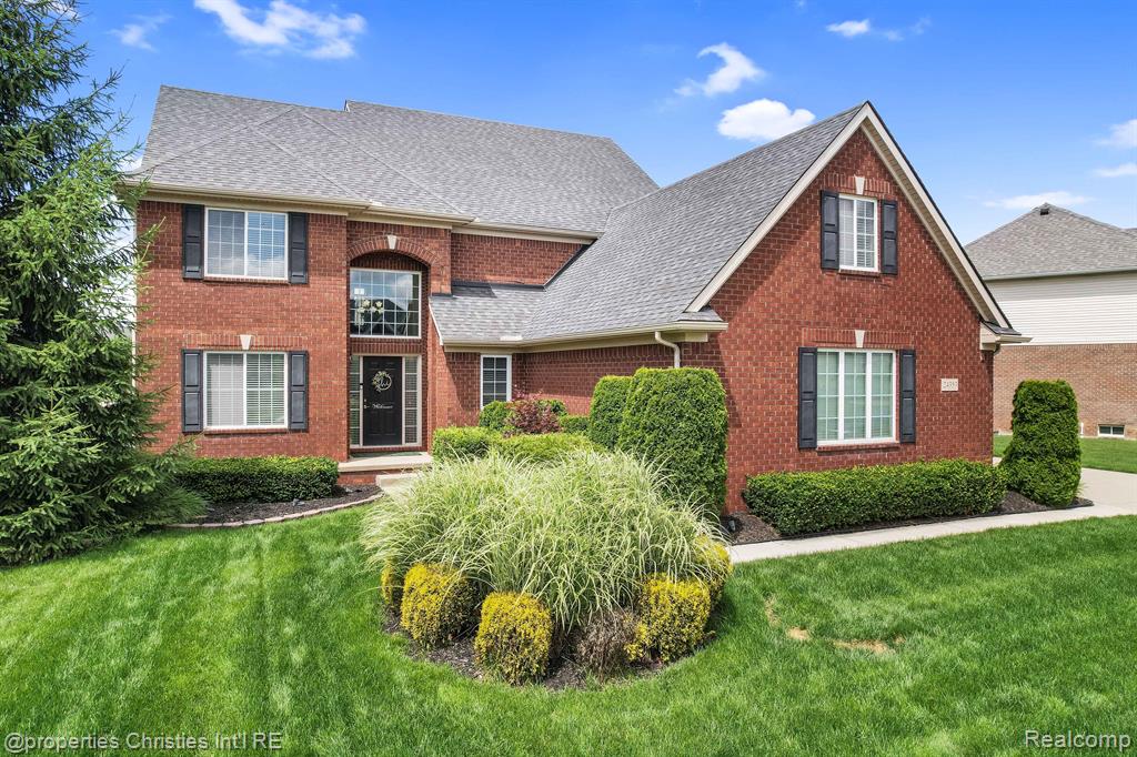 24353 BROMPTON Way, South Lyon, MI 48178 — Photo 4