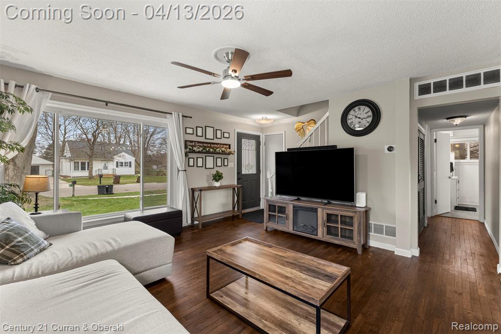 502 Cairns Street, Tecumseh, MI 49286 — Photo 11