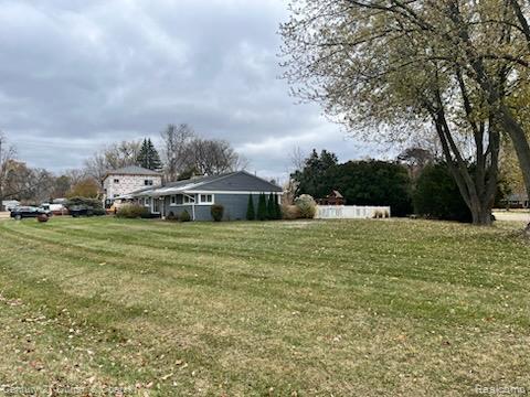 7431 N Briarcliff Knoll Drive, West Bloomfield, MI — Photo 4