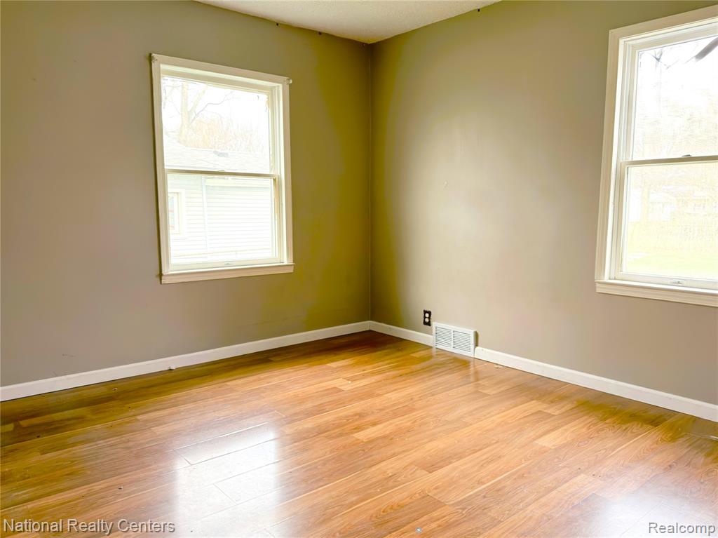 44 Chaney Street, Belleville, MI 48111 — Photo 3
