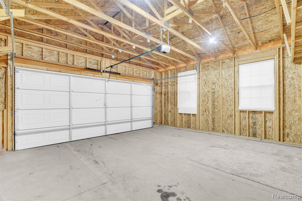 7019 Marigold Court, Grand Blanc, MI 48439 — Photo 41