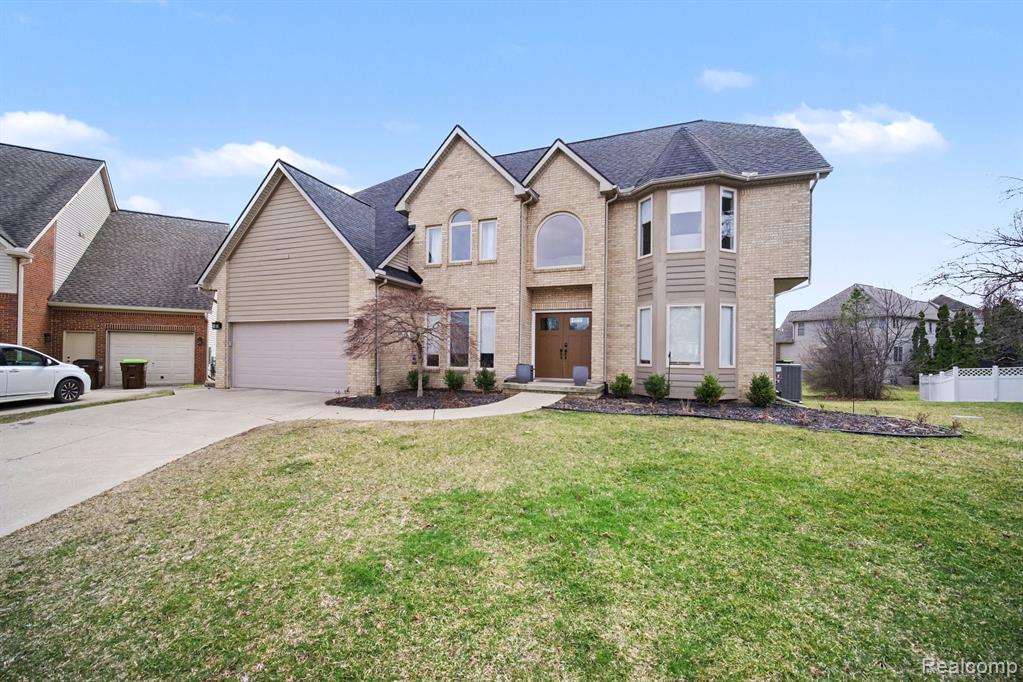 1717 Foxdale Lane, Ann Arbor, MI 48108 — front exterior