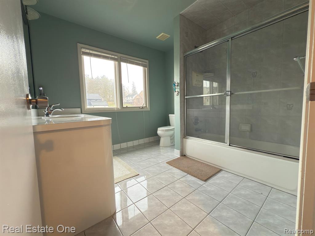 4149 Marlwood Drive, West Bloomfield, MI 48323 — Photo 50