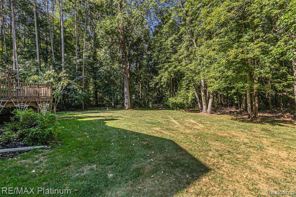 9151 PINEVIEW LAKE COURT, Linden, MI 48451 — Photo 25