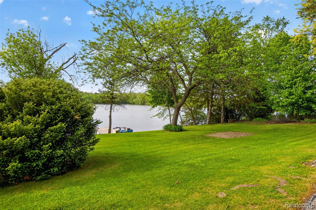 4742 2nd Street, Columbiaville, MI 48421 — Photo 47